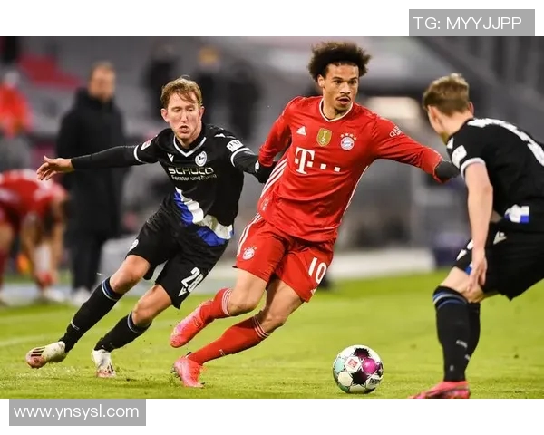 拜仁慕尼黑足球明星阵容盘点及其在球队中的重要角色分析