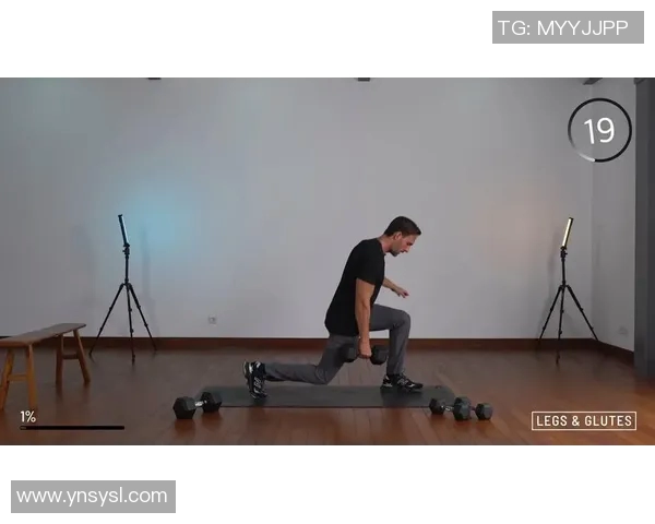 如何科学有效地练习哑铃提升肌肉力量与体型塑造技巧分享